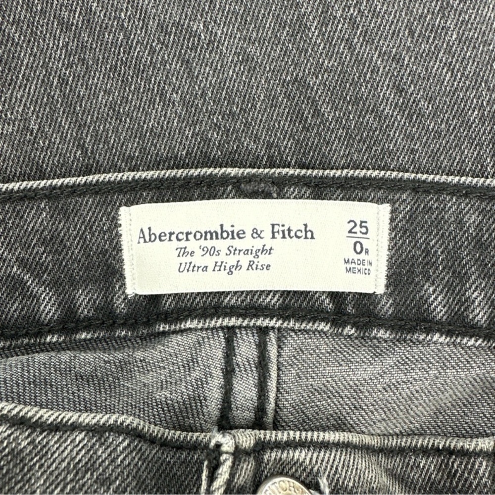 Abercrombie & Fitch 90s straight black jeans